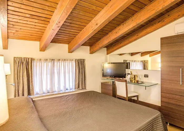 Otel The Roma