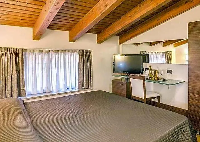 The Otel Roma